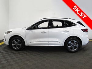 2023 Ford Escape ST-Line AWD,COLD WEATHER PKG